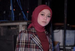 Penyanyi Dangdut Lesti Kejora