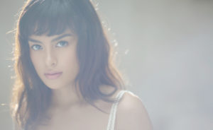 Llirik Lagu Eva Celia